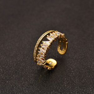 Bagues Couronne de Luxe pour Femme, Serties de Zirconiums, Plaqué Or, Réglables, Hypoallergéniques, en Cuivre, Style Tendance, Bijoux - Product Image 2