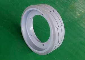 ยางรถยกแบบกรรไกร Aerial AWP ขนาด 12*4*8 12 3/4*4 16*5 12*4 323*100 406*127 สำหรับ JLG 1932E2;1930ES;1930RS; XCMG;LGMG,SUNWARD MANTALL - Product Image 4
