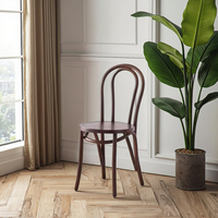 Chaise de salle à manger Chiavari en bois massif empilable moderne pour hôtel, avec coussin, pour événements extérieurs et banquets – Vente en gros