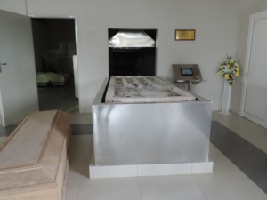 Entièrement Automatique Machine De Crémation Humaine Pour Crematorium Equipement De Traitement Des Déchets Industriels - Product Image 2