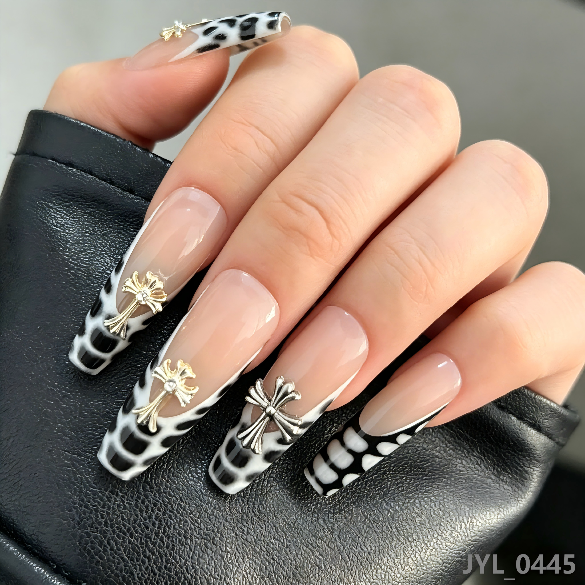 JYL_0445