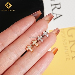 Boucles d'oreilles clous en forme de croix en argent sterling 925 avec moissanite VVS1, testées au diamant, best-seller, bijoux de rappeur hip-hop, fermoir à vis - Product Image 3