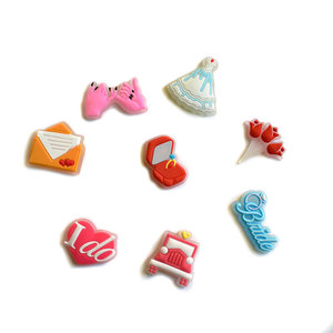 Enfants Chaussures <span class=keywords><strong>Accessoires</strong></span> PVC Bracelet Charmes Sabot Décoration Charmes Mariée Série Lumineux PVC Chaussure Charmes <span class=keywords><strong>Accessoires</strong></span> - Product Image 3