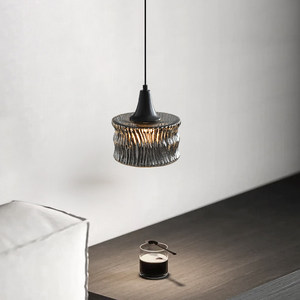 Lampadario Moderno Minimalista di Lusso in Ferro e Vetro <span class=keywords><strong>a</strong></span> Filo, Lampada <span class=keywords><strong>a</strong></span> <span class=keywords><strong>Sospensione</strong></span> LED Nera <span class=keywords><strong>per</strong></span> <span class=keywords><strong>Camera</strong></span> <span class=keywords><strong>da</strong></span> <span class=keywords><strong>Letto</strong></span>/Studio, Luce Sospesa di Alta Gamma - Product Image 1