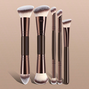 Juego de 5 <span class=keywords><strong>Brochas</strong></span> de <span class=keywords><strong>Maquillaje</strong></span> de Doble Punta con Mango Metálico, Portátiles, de Fibra Sintética Premium para Base, Contorno, Corrector y Polvo - Product Image 1