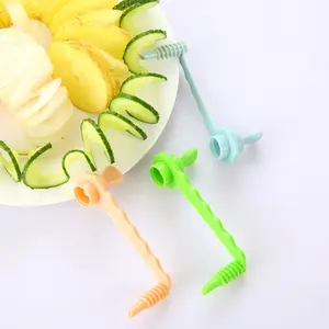 Best selling products Cheapest Manual spiral slicer New Design plastic Cutter green Vegetable roll flower Fruit carving machine
