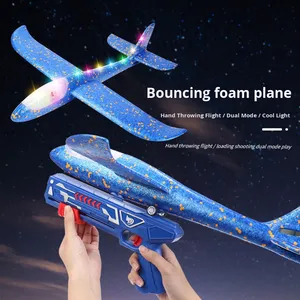 Pistola de avión de plástico ligero para exteriores para niños para <span class=keywords><strong>Amazon</strong></span>, pistola de juguete lanzadora manual de eyección de balas de espuma - Product Image 4