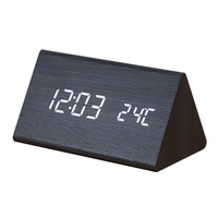 Antike Geräuschlose Dreieckige Hölzerne Digitaluhr mit LED-Anzeige, Thermometer, Nachleuchtendem Ewiger Kalender für Büro und Schlafzimmer