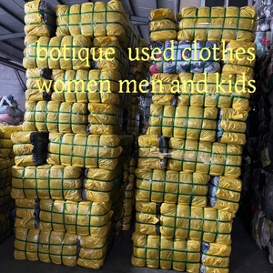 Ballots de vêtements usagés <span class=keywords><strong>bon</strong></span> marché, vêtements de seconde main mixtes Ukay Ukay pour enfants, femmes, hommes, vêtements d'été en gros au kilo - Product Image 1