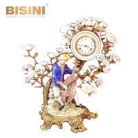 Horloge de table élégante en porcelaine classique noble de style européen, en bronze doré antique, représentant une dame méditante