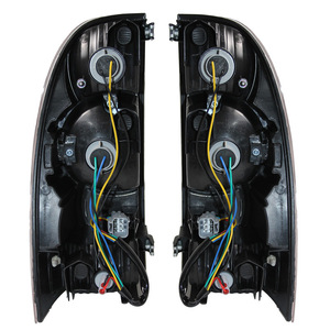 Lámpara de Ensamblaje LED Roja Nueva de Finesse Manufacturers de 55W para Luces Traseras de Tacoma 2005-2015 - Product Image 6