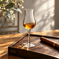 Verre de dégustation de whisky Tulip en cristal pour spiritueux, brandy, cognac, bar, restaurant, avec logo personnalisé, vente en gros