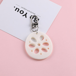 Llaveros de Resina Plástica con Diseño de Rodaja de Raíz de Loto Simulada, Aleación de Zinc, Primavera 2025, Portátiles, DIY, para Bolsos y Fundas de Teléfono - Product Image 3