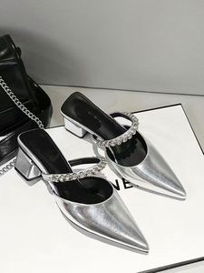 Zapatillas de Mujer Estilo Hada Francesa, Punta Puntiaguda, Tacón Bajo con Pedrería, Color Nude, Sandalias de Moda - Product Image 2