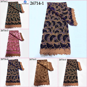 Tessuto in pizzo di velluto africano Guipure con ricamo in oro a foglia di ginkgo, pizzo traforato idrosolubile con bordo a rose per matrimonio - Product Image 2