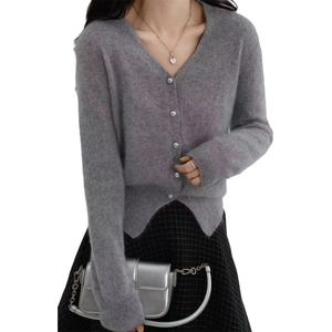 Cardigan en cachemire 100% pour <span class=keywords><strong>femme</strong></span>, <span class=keywords><strong>col</strong></span> en <span class=keywords><strong>V</strong></span>, couleur gris, <span class=keywords><strong>prix</strong></span> d'usine, en stock, OEM, automne/hiver, tricot décontracté, <span class=keywords><strong>v</strong></span>êtement d'extérieur - Product Image 1