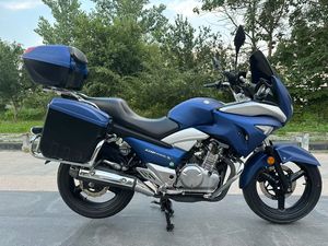 <span class=keywords><strong>Moto</strong></span> Usata Suzuki GW250S <span class=keywords><strong>Inazuma</strong></span> S 250cc Bicilindrica Raffreddata ad Acqua Semi-Carenata da Turismo - Product Image 2