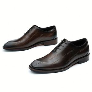 Zapatos de Cuero de Lujo con Suelas de Goma, Ligeros y Transpirables, Superficie Pulida, Zapatos de Diseñador de Alta Calidad - Product Image 1