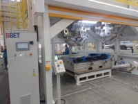 Station de découpe robotisée CNC à jet d'eau 6 axes de haute précision BBET pour le contrôle de la pompe haute pression pour tapis de toit de voiture souple