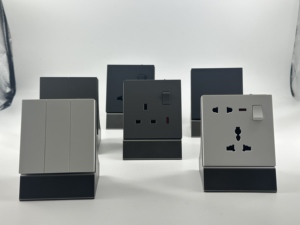 Nuovo Arrivo: Presa Doppia Standard UK 86 con Pannello in PC, <span class=keywords><strong>Interruttore</strong></span> e Porta USB <span class=keywords><strong>Tipo</strong></span> C <span class=keywords><strong>A</strong></span>+, per Uso Domestico e Alberghiero - Product Image 6
