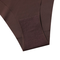 Culotte de sport sexy de yoga à séchage rapide grande taille culotte de sport sans couture en soie glacée pour femmes