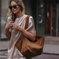 Sac Hobo Rétro en Daim Grande Taille pour Femme, Nouveau Sac Fourre-tout Décontracté en Daim et Fourrure, Sac à Bandoulière de Marque pour l'Automne et l'Hiver