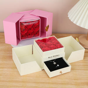 Romantico san valentino nove rose scatola regalo tra cui Set di gioielli con anelli orecchini collana & ciondolo per il commercio all'ingrosso - Product Image 2