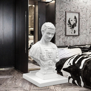 Estatuilla de Resina Griega Personalizada de Julio César, Pintada a Mano, Soporte Artístico para Lápiz de Cejas, para Tocador u Oficina - Product Image 3