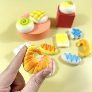 Simulated Food Toy PU Slow-Rebound <b>Stress</b>-Relief Mini Pineapple Bun Squeeze Toy Children's Gift MB0827 for 3-14 Years - Product Image 2