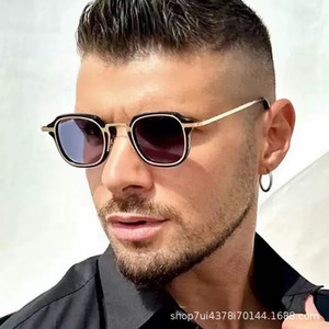 スクエアメタルPCミックスフルフレームUV400レディースレトロインターネット人気サングラス<span class=keywords><strong>2026</strong></span>新作パンクグラス - Product Image 2