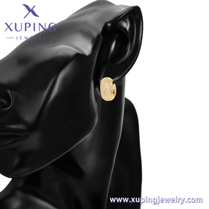 XUPING Joyería de Moda, Pendientes Huggie de Cobre Chapado en Oro de 14K, Joyería de Lujo Minimalista para Mujer, Novia, Dama - Product Image 6