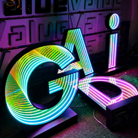 Panneau de miroir infini en verre de forme personnalisée 3D LED Panneau publicitaire Infinity Mirror LED Channel Lettre Signe