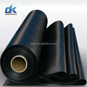 Géomembrane HDPE pour l'étanchéité des tunnels, les couvertures de décharges et les piscines de traitement des eaux usées - Product Image 1