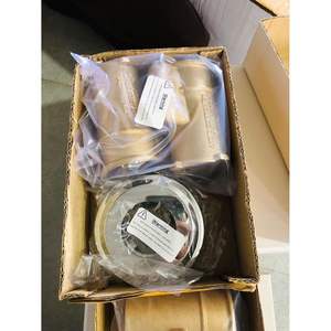 อุปกรณ์ยึดบันไดสระว่ายน้ำทองเหลืองพร้อมแผ่นปิดรูรั่ว 2 ชิ้น สำหรับสระว่ายน้ำแบบฝังดิน  อะไหล่รองรับราวบันได  ทองเหลืองแท้ ป้องกันการกัดกร่อน - Product Image 1