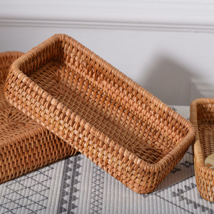 Nordic Handmade Decorative Wicker Gift Storage Baskets Wicker Plate Platter Fruit Woven Rectangle Rattan Serving Tray Basket