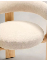 Chaise de salle à manger commerciale moderne avec dossier incurvé et rembourrage, fauteuil de restaurant minimaliste en bois pour hôtel