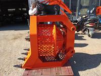 Broyeur rotatif monté sur excavatrice SLN 5-6 tonnes avec système hydraulique stable pour le traitement du sol et le criblage du gravier