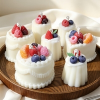 Neuartige Hochzeitsgeschenke Realistische Pudding-Kuchen-förmige Dessertkerzen Handgemachte Souvenirs Geschenk Wohndekor Sojawachs Duftkerzen