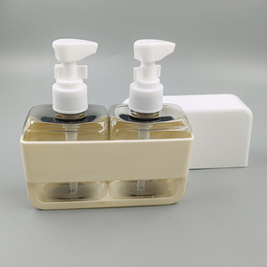 Set di <span class=keywords><strong>flaconi</strong></span> da viaggio ricaricabili in plastica 4 in 1 per donna, set di <span class=keywords><strong>flaconi</strong></span> da viaggio a prova di perdite per shampoo, lozioni e liquidi in <span class=keywords><strong>aereo</strong></span> - Product Image 5