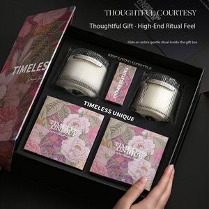 Ensemble cadeau de bougies parfumées de luxe, prêt à être expédié, 2 pièces, MOQ, Jardin des rêves, cire de soja avec base en bois de pin, pour les cadeaux de mariage - Product Image 1