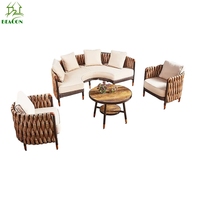 Luxus Outdoor Garten Sofa Möbel Set Gebogener Balkon Rattan Wicker Halbrunde Mond Patio Sofa Set