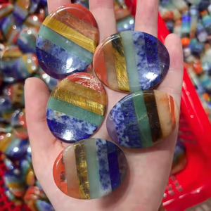 Venta al por mayor 7 <span class=keywords><strong>Chakra</strong></span> Preocupación Piedra Cristal Natural Terapia Reiki Pulgar Gema 35x45mm Cristal Terapia Preocupación Piedra - Product Image 2