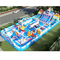 Parc de trampoline gonflable sur le thème de l'espace Grand château sautant gonflable en plein air Personnalisation d'usine pour les enfants
