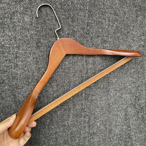 <span class=keywords><strong>Gruccia</strong></span> in Legno con Spalle Larghe Appendiabiti in Legno <span class=keywords><strong>per</strong></span> Abiti da Hotel - Product Image 2