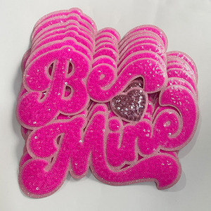 Patchs de la Saint-Valentin en gros à thermocoller, grand <span class=keywords><strong>patch</strong></span> à sequins rose vif « Be Mine » pour femmes, filles, sweat-shirts, hoodies, vêtements DIY - Product Image 1