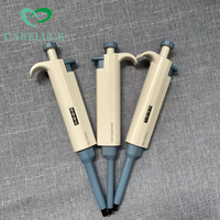Nhà Máy Giá Single Channel Điều Chỉnh Chuyển Phòng Thí Nghiệm Micropipettes Giá Micro Pipette Dispenser Pipet