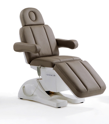 สีเทาเข้ม