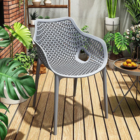 Chaises empilables en plastique PE PP HAOSI italiennes durables pour l'intérieur et l'extérieur, au design minimaliste, pour le jardin, la chambre, l'école