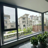 Casa Rural Autoconstruida, Moderna y Minimalista, Insonorizada, con Sistema de Puente Térmico de Aluminio, Ventanas y Puertas de Piso a Techo, para Uso Doméstico