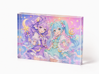 Breloques shaker personnalisées en acrylique transparent imprimées recto-verso avec des personnages d'anime pour souvenirs sur le thème de l'anime.